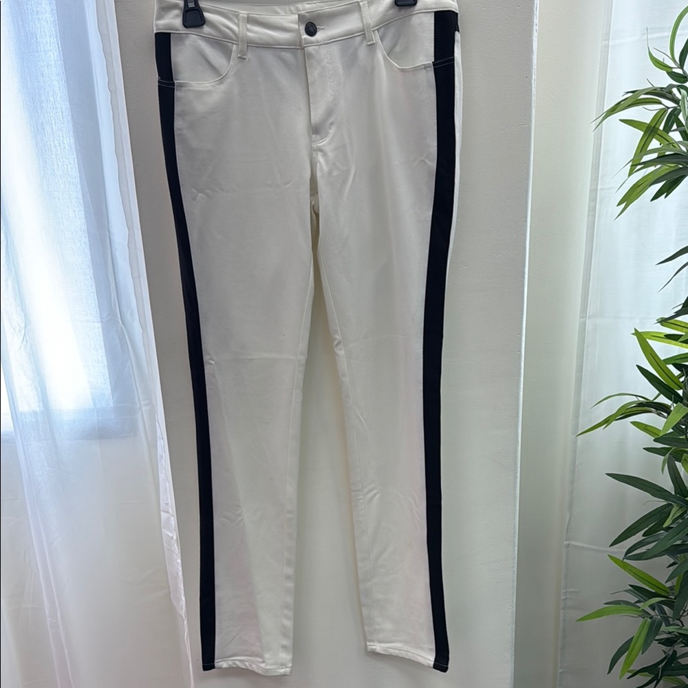 Sleek Black Skinny Jeans for Effortless Style